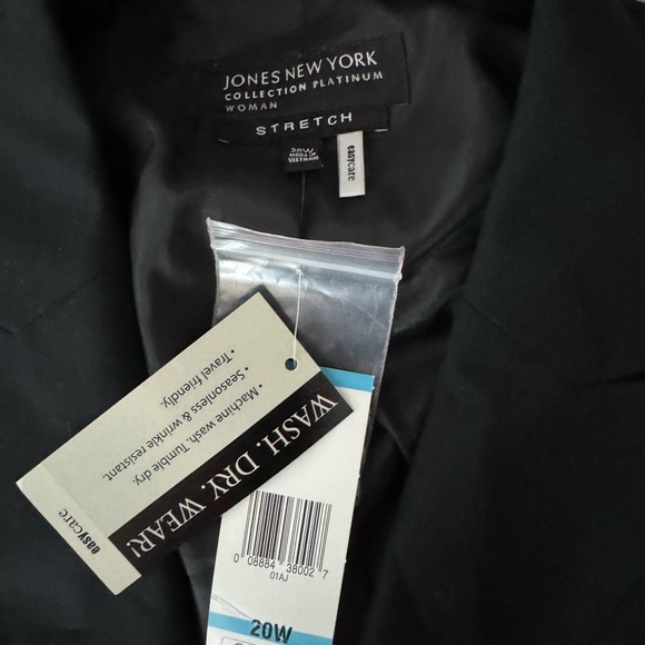Jones New York Black Lined Suit Jacket - Picture 2 of 5
